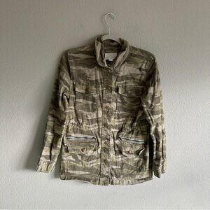 Caslon Olive Green Camo Cargo Jacket XS